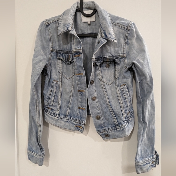 Aritzia - Talula Jean Jacket - Picture 3 of 3